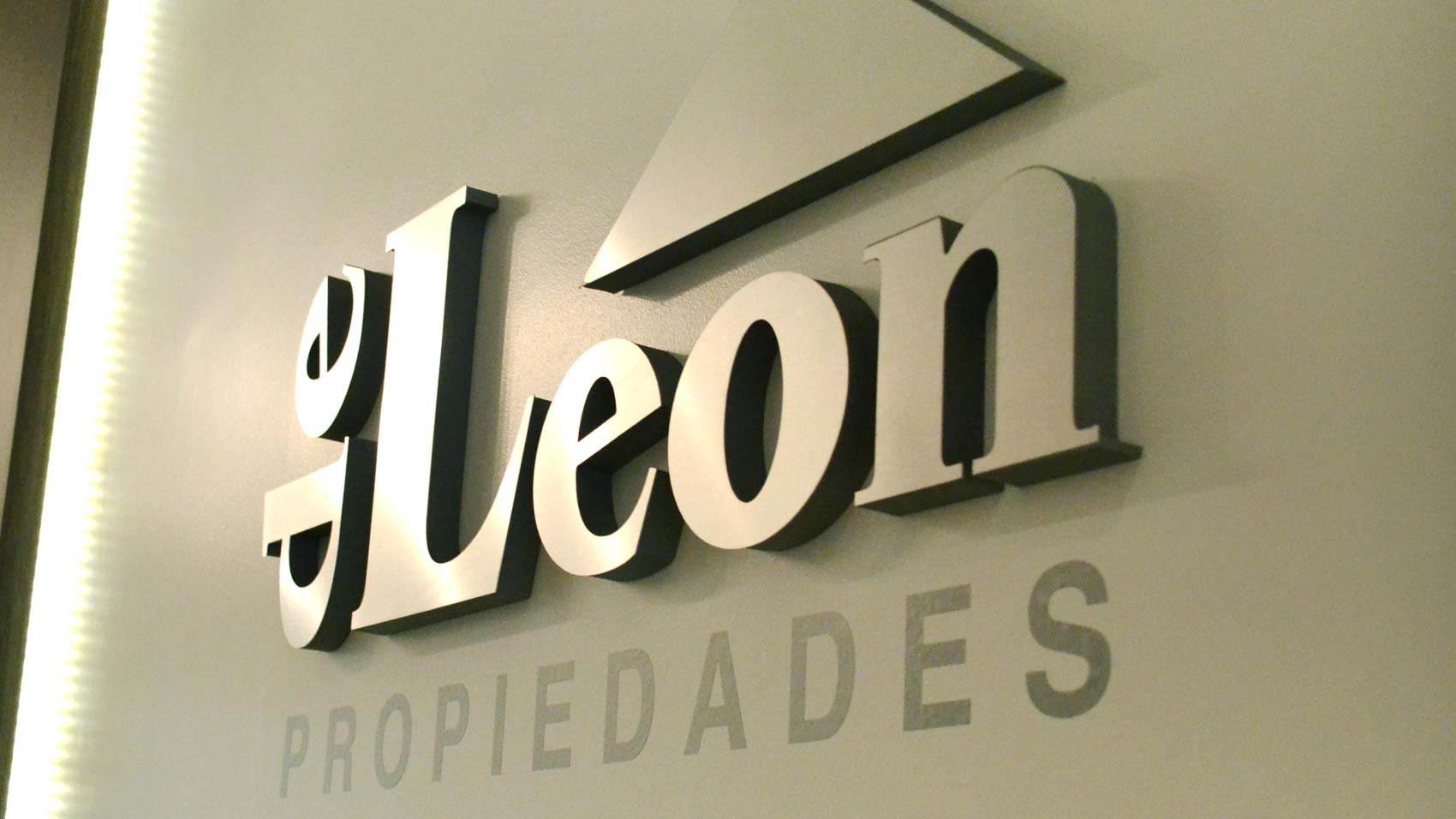 de leon propiedades